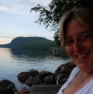 Meet your Posher, Darcie